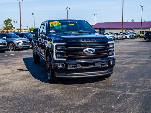 Used 2025 Ford F250 Platinum AWD/4WD image 10