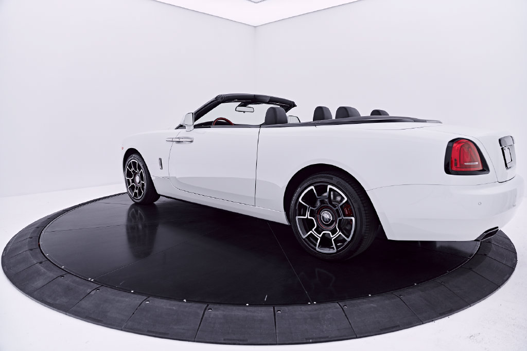 Used 2020 Rolls-Royce Dawn RWD image 22
