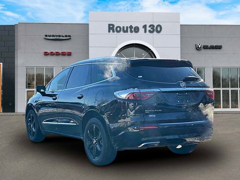 Used 2024 Buick Enclave Essence w/ Experience Buick Package image 3