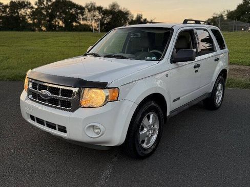 Used 2008 Ford Escape XLT AWD/4WD image 2
