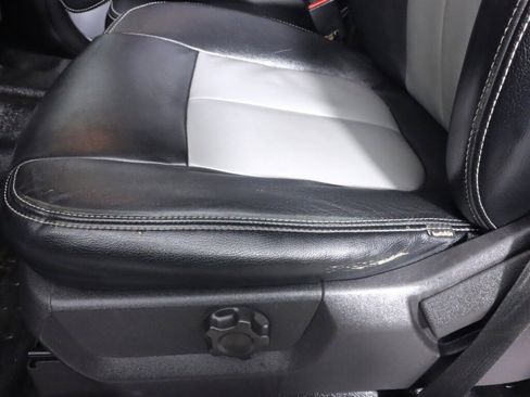 Used 2014 Ford F350 XLT image 25