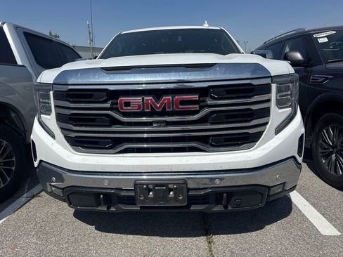 Used 2024 GMC Sierra 1500 SLT w/ SLT Premium Plus Package image 2