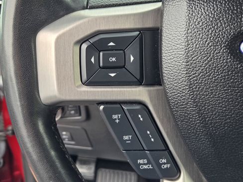 Used 2017 Ford F150 Platinum w/ Equipment Group 701A Luxury AWD/4WD image 24
