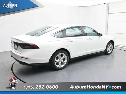 Used 2023 Honda Accord LX image 20