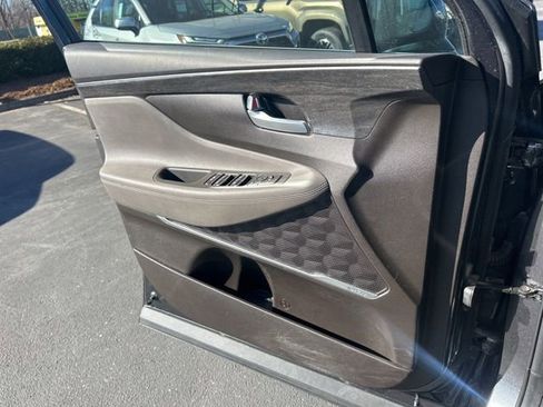 Used 2020 Hyundai Santa Fe SEL w/ Convenience Package image 26