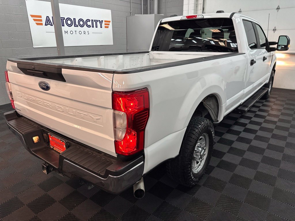 Used 2022 Ford F250 XL w/ Power Equipment Group AWD/4WD image 9