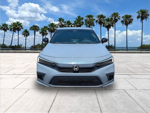 Used 2023 Honda Civic Sport image 2