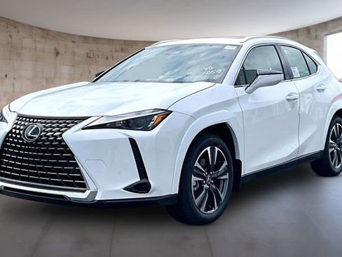 New 2026 Lexus UX 300h AWD image 2