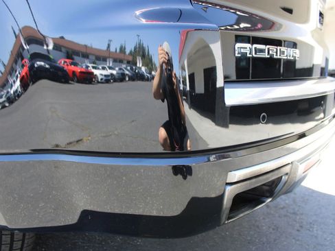 Used 2016 GMC Acadia Denali image 49