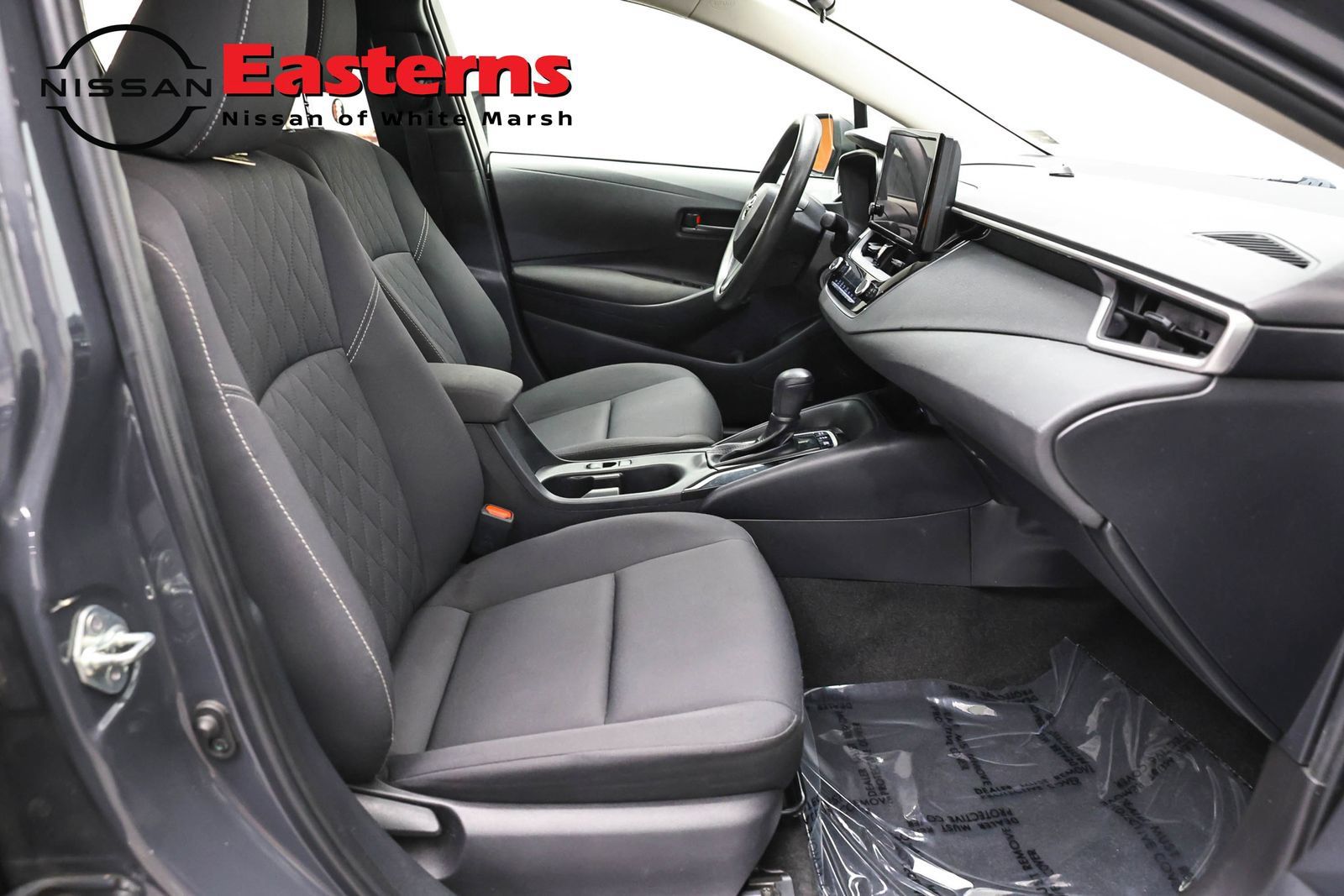 Used 2023 Toyota Corolla LE w/ Carpet Mat Package (TMS) FWD image 23
