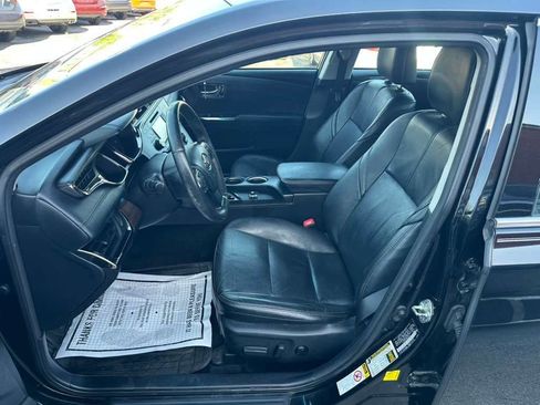 Used 2013 Toyota Avalon XLE FWD image 10