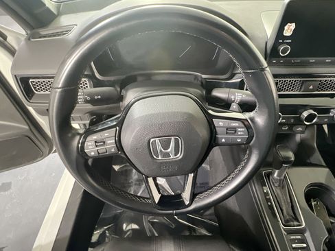 Used 2023 Honda Civic Sport image 11