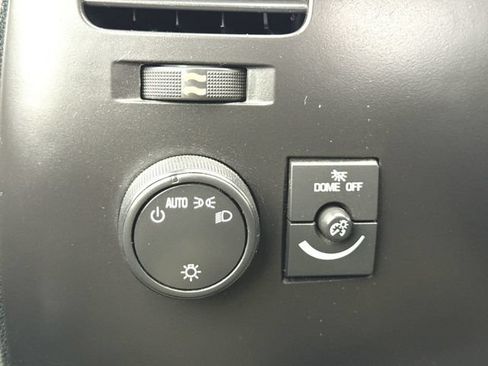 Used 2012 Chevrolet Silverado 1500 W/T RWD image 15