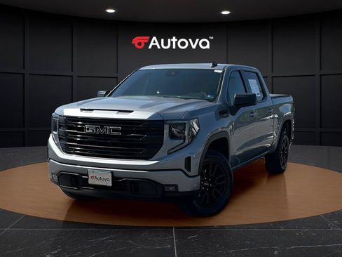Used 2023 GMC Sierra 1500 Elevation AWD/4WD image 1