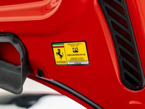 Used 2022 Ferrari F8 Tributo RWD image 67