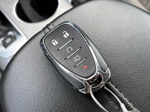 Used 2024 Chevrolet Malibu LT image 21