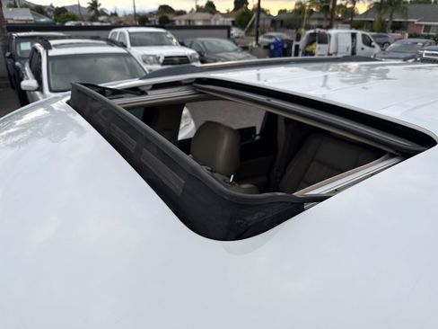 Used 2015 Jeep Grand Cherokee Limited image 28