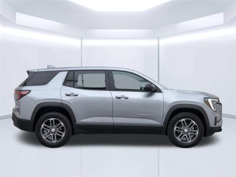 Used 2025 GMC Terrain Elevation FWD image 9