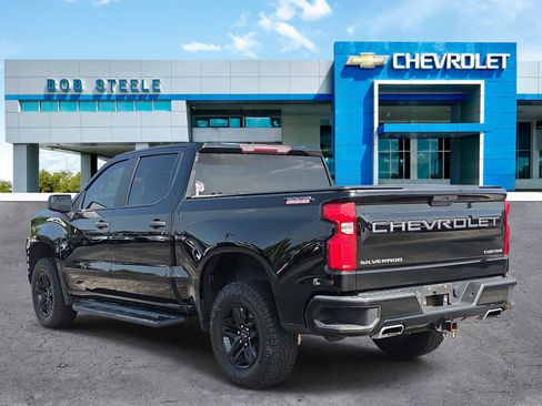 Used 2019 Chevrolet Silverado 1500 Custom Trail Boss w/ Custom Convenience Package AWD/4WD image 3