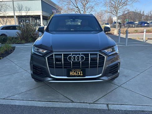 Used 2021 Audi Q7 3.0T Premium Plus w/ Executive Package image 3