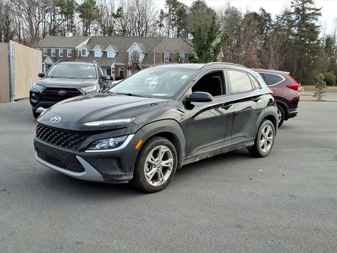 Used 2022 Hyundai Kona SEL AWD/4WD image 3