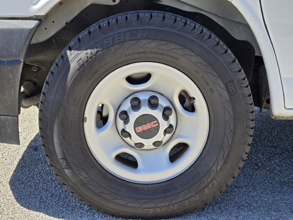 Used 2023 GMC Savana 3500 w/ Driver Convenience Package RWD image 12