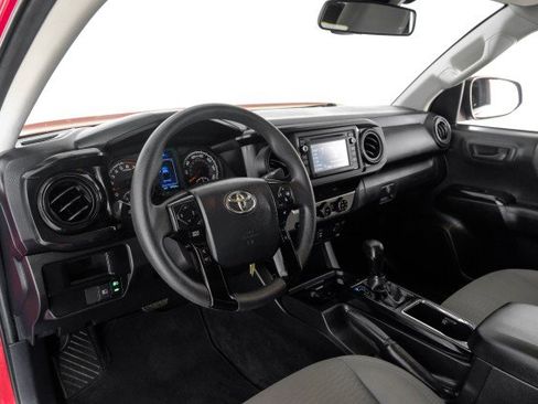 Used 2018 Toyota Tacoma SR RWD image 14