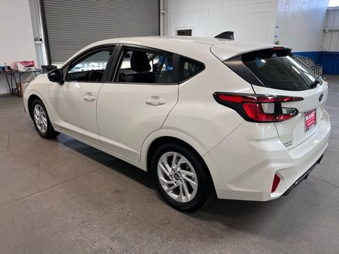 Used 2025 Subaru Impreza 2.0i image 5