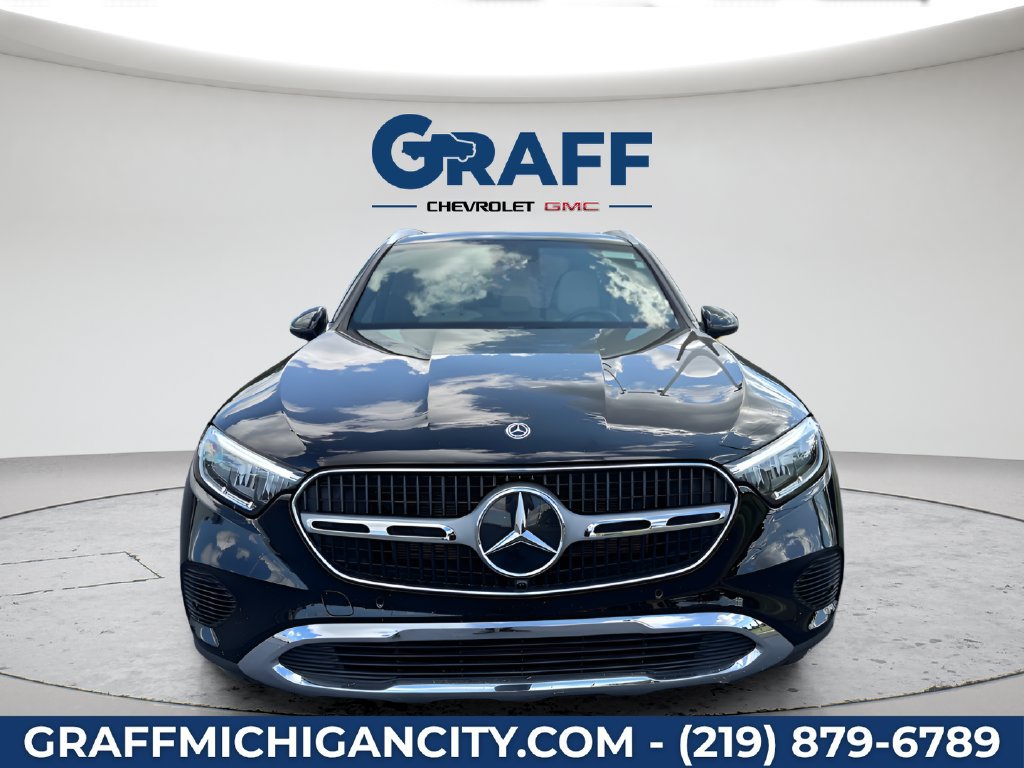 Used 2024 Mercedes-Benz GLC 300 4MATIC image 10