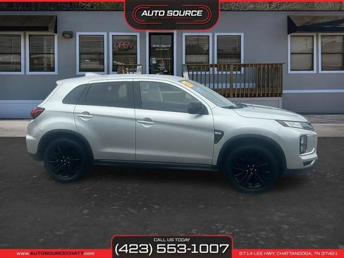 Used 2021 Mitsubishi Outlander Sport ES FWD image 8