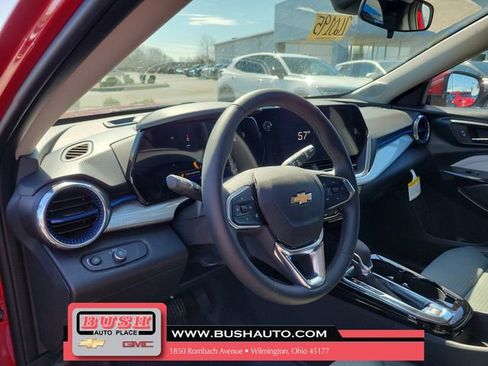 New 2026 Chevrolet Trax LT FWD image 17
