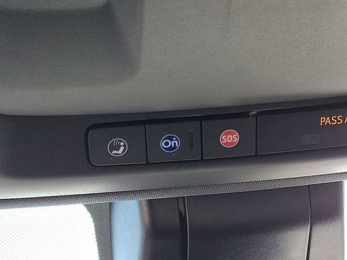 Used 2022 Chevrolet Tahoe Z71 w/ Luxury Package image 28