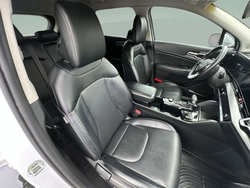 Used 2023 Kia Sportage EX FWD image 23