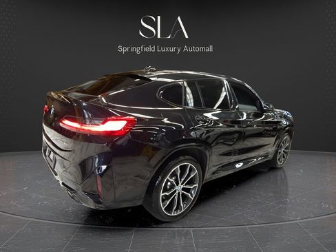 Used 2023 BMW X4 xDrive30i w/ Premium Enhanced Package AWD/4WD image 4