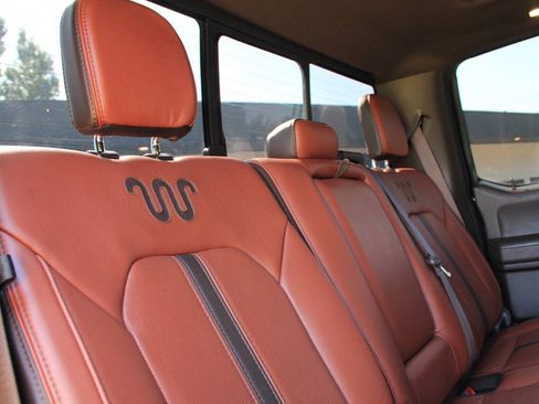 Used 2019 Ford F350 King Ranch w/ King Ranch Ultimate Package AWD/4WD image 16