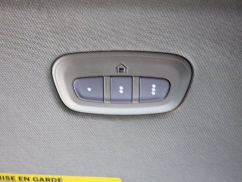 Certified 2022 RAM 1500 Laramie image 17