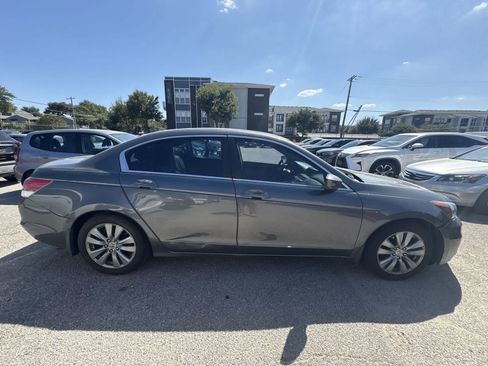 Used 2012 Honda Accord EX image 7