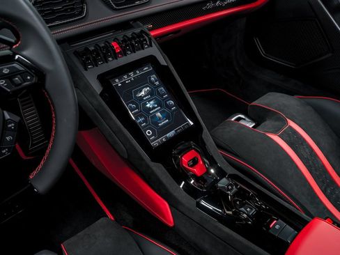 Used 2024 Lamborghini Huracan Tecnica RWD image 24