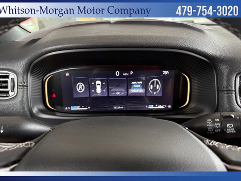 Used 2024 Jeep Wagoneer Series II w/ Flexible Seating Group image 19