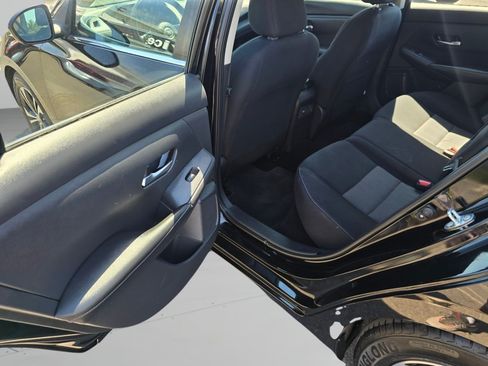 Used 2021 Nissan Sentra SV FWD image 23