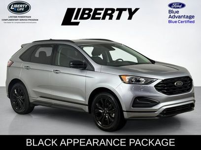 Certified 2022 Ford Edge SE w/ Black Appearance Package