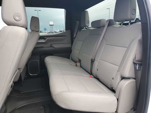 Used 2023 Chevrolet Silverado 1500 LT AWD/4WD image 14