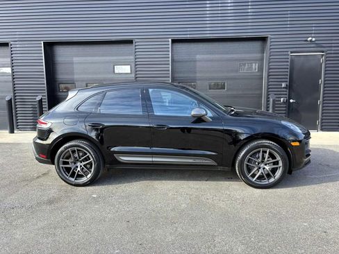 Used 2025 Porsche Macan Turbo image 11
