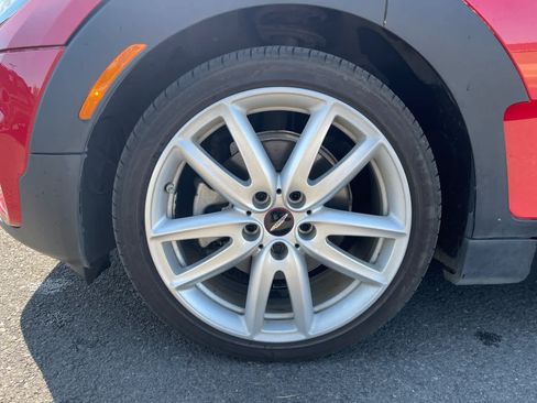 Used 2017 MINI Cooper Clubman ALL4 AWD/4WD image 15