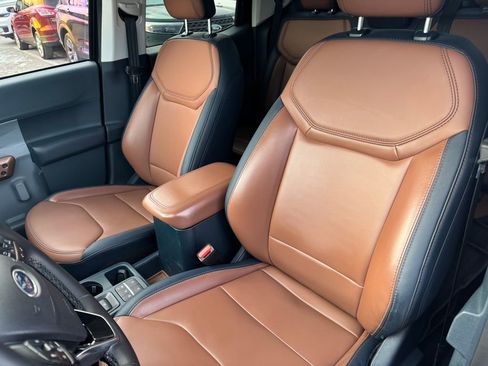 Used 2023 Ford Maverick Lariat w/ Lariat Luxury Package image 24