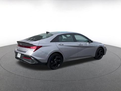 Used 2026 Hyundai Elantra Sport FWD image 15