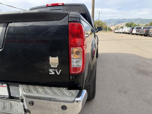Used 2016 Nissan Frontier SV w/ SV Value Truck Package RWD image 20