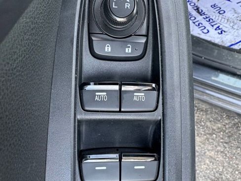 Used 2024 Subaru Impreza 2.0i image 12