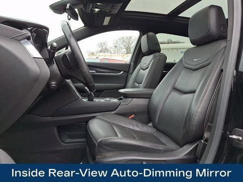 Used 2022 Cadillac XT5 Premium Luxury AWD/4WD image 19