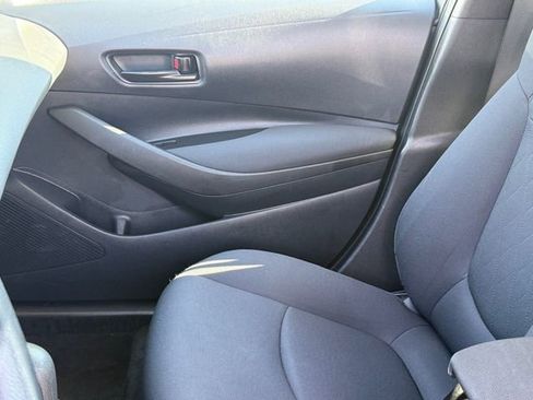 Used 2022 Toyota Corolla LE FWD image 8